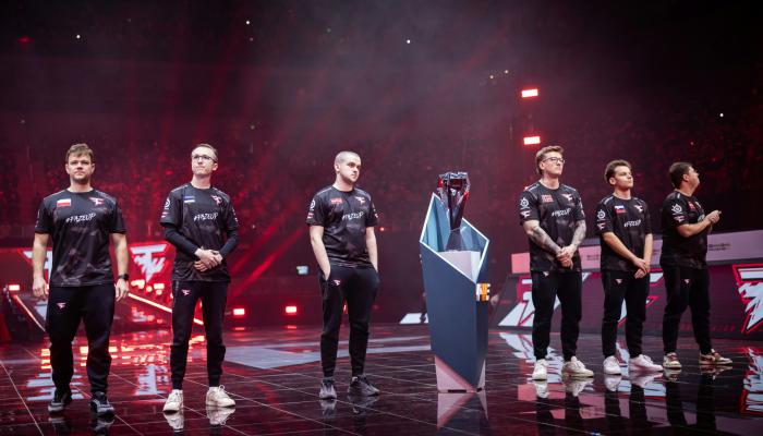 G2 Esports и FaZe Clan сыграют в полуфинале Shanghai Major 2024